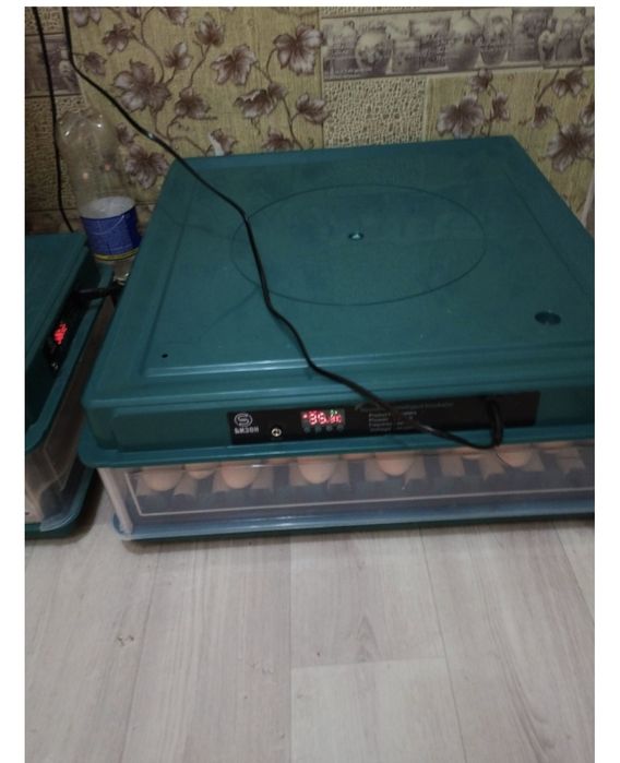 Продам инкубатор