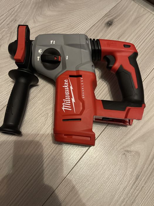 Milwaukee M12BLH