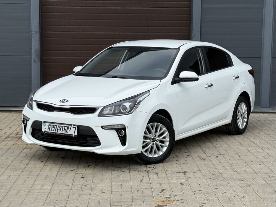 Продам Kia Rio ЛЮКС