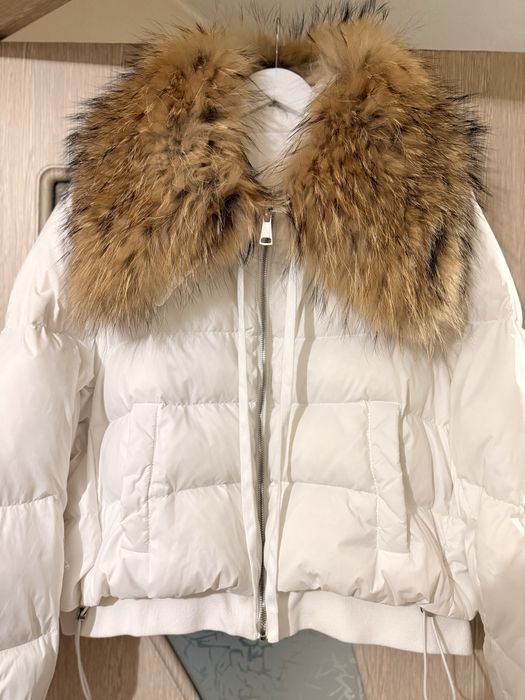 Дамско яке с яка от естествен косъм