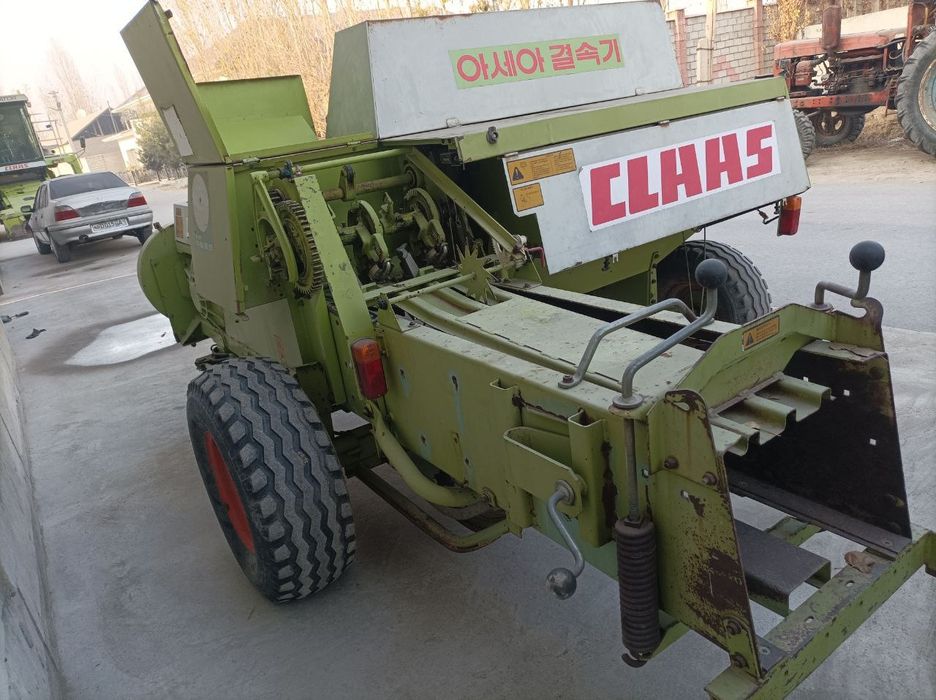 Claas markant 55