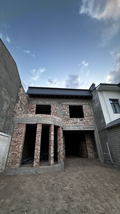 Продаётся коробка-дом Хасанбой