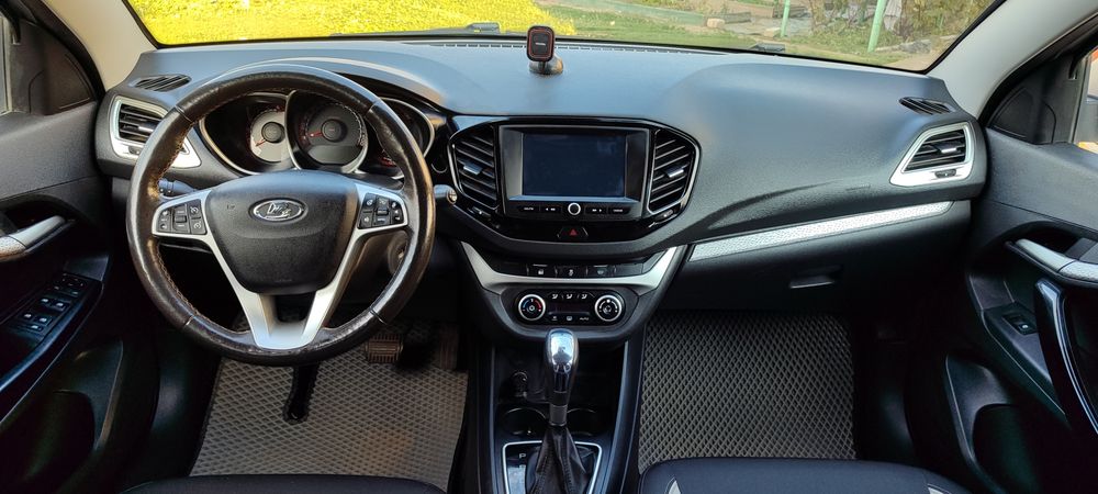 Lada Vesta SW Croos 2021 г.