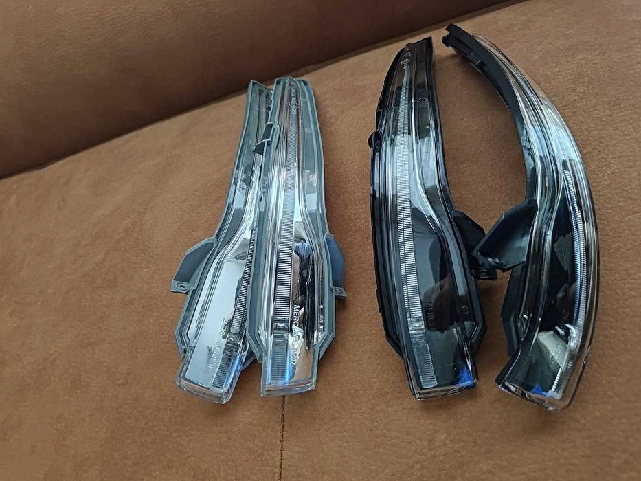 Мигач за Странично Огледало за Mercedes-Benz W205, W213, W222