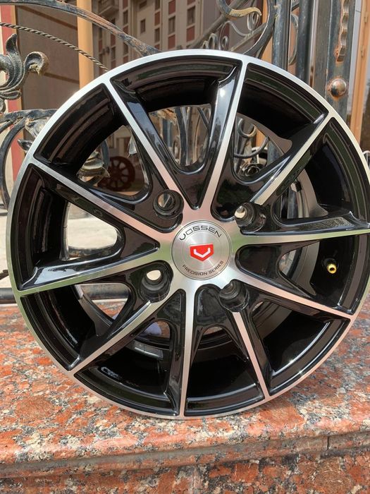 Vossen Диски R13