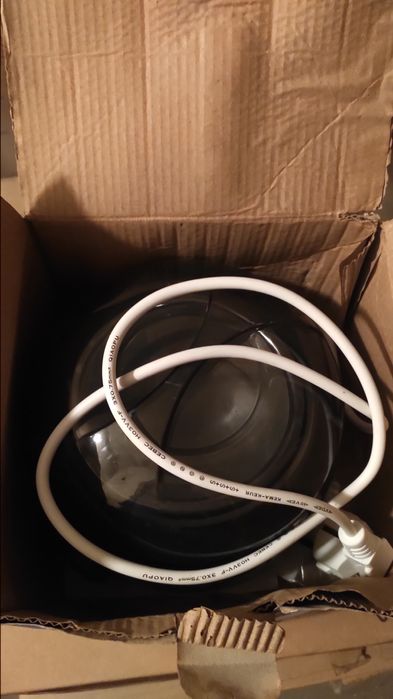 Уред за кола маска