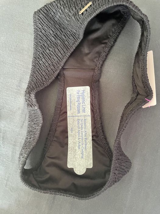 Ново долнище на бански Victoria Secret