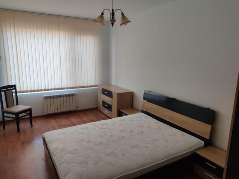 Двустаен апартамент под наем в ж.к. Надежда 2, 2135532