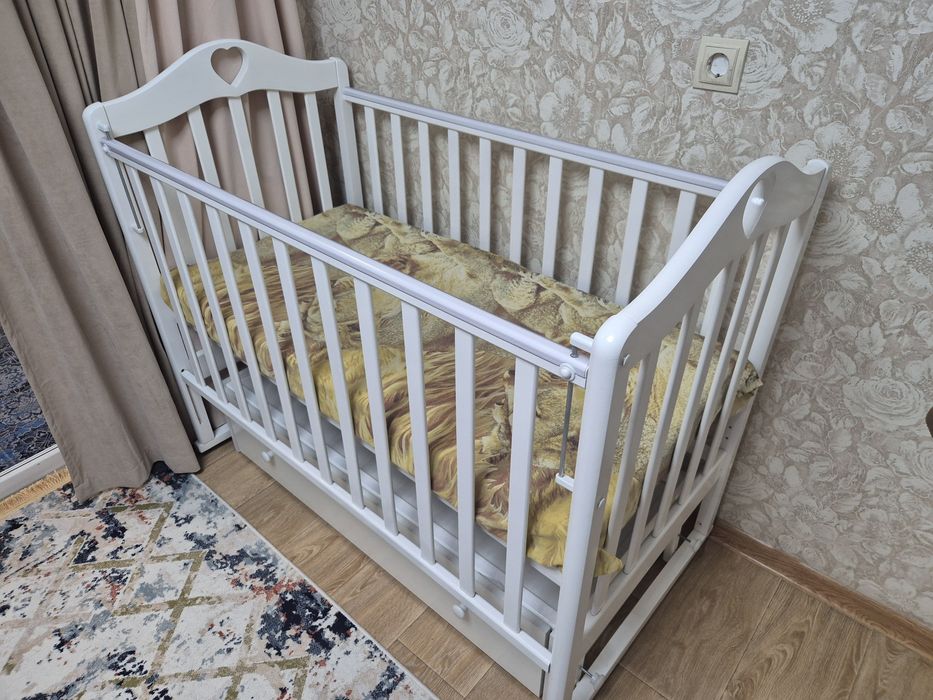 Продам детская кровать почти новая