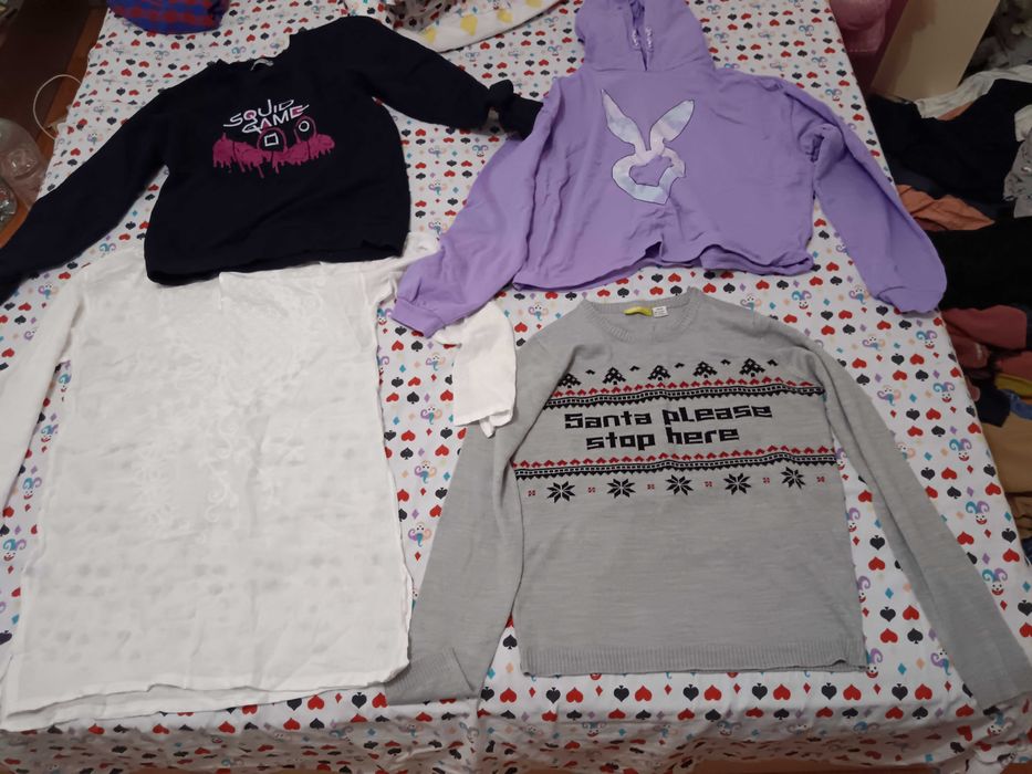 Vând lot haine descrierea mai jos