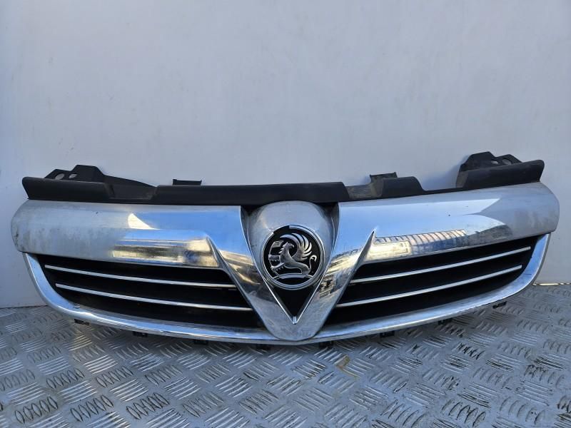 Grila centrala radiator Opel Zafira B Facelift