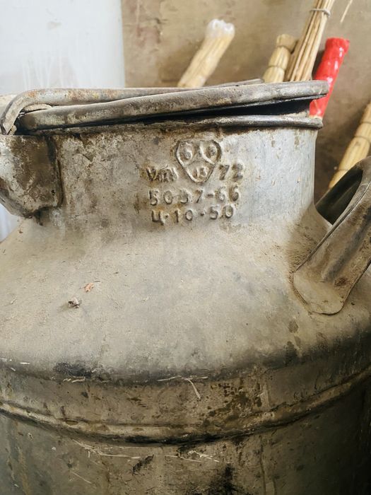 Продается бедоны объем 50 литров