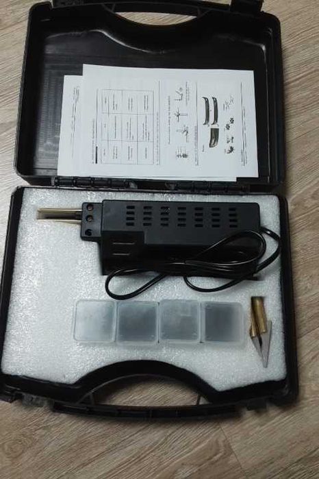 Pistol 100W Profesional Aparat Sudat Plastic Reparatie Fisuri Bari NOU