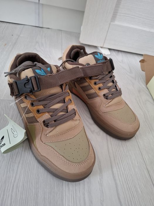 Адидас кроссовки оригинал 38-39 размер