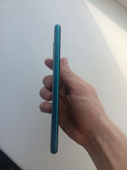 Продам телефон Redmi 9