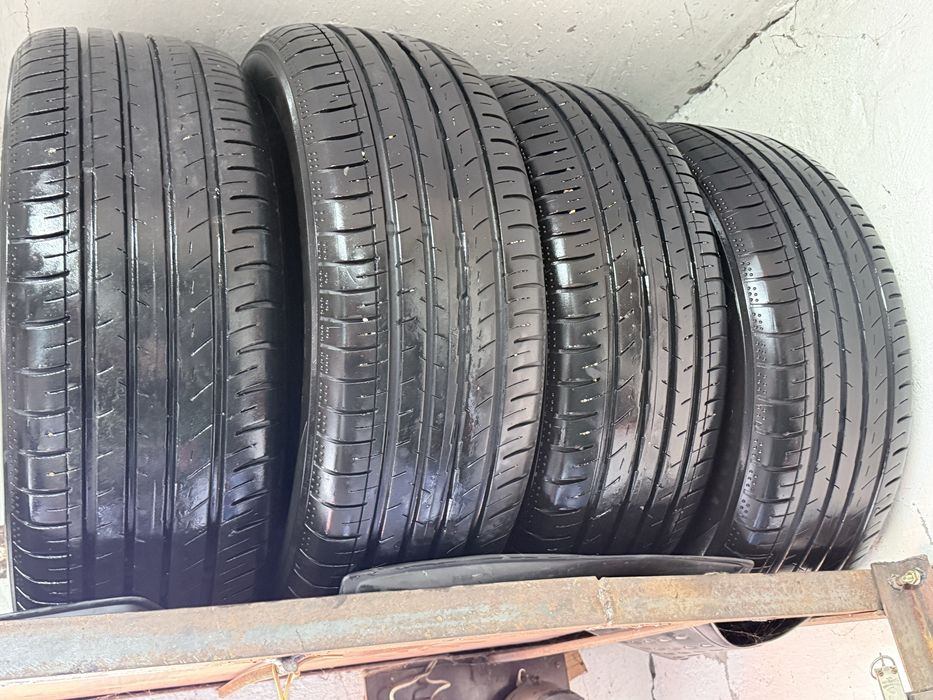 Продам шины состояние нового