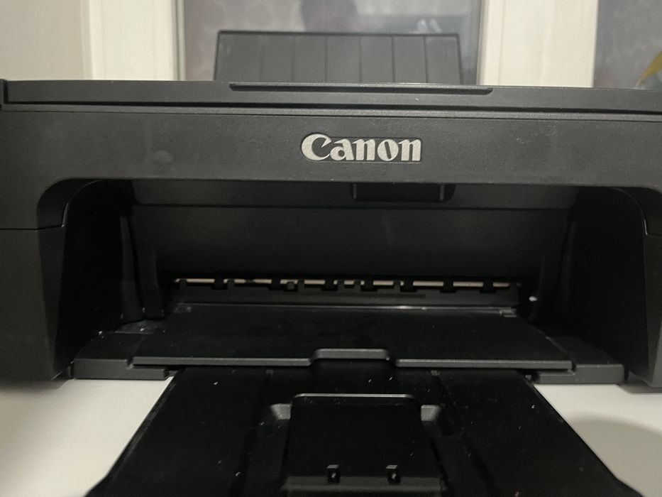 Продам принтер Canon цветной