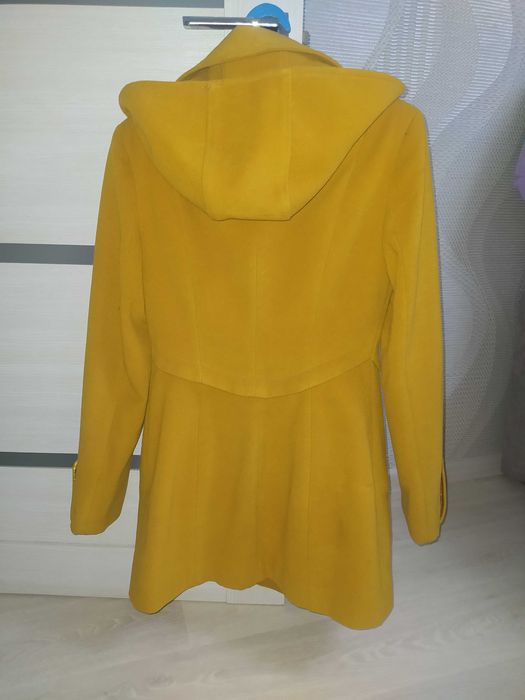 Пальто красивое и теплое