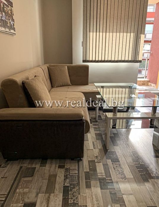 Дава се под наем Двустаен апартамент в София, Център - 80 кв.м за 548.25 € - Снимка #3