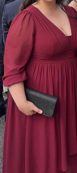 Макси червена официална рокля за голям бюст