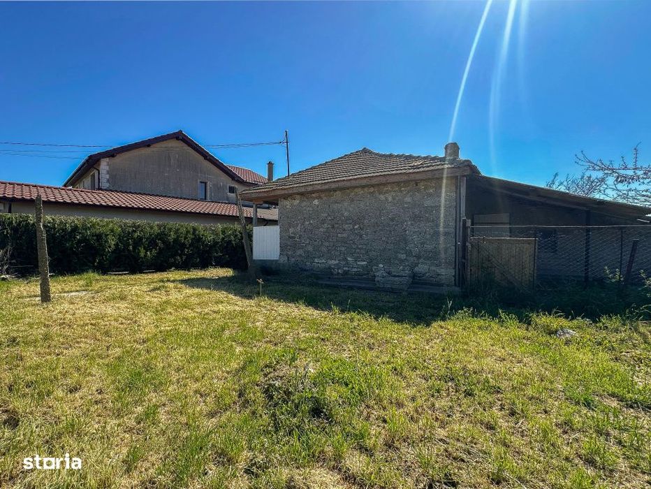 Casa din piatra cu teren 575 mp – Oportunitate renovare in Tuzla