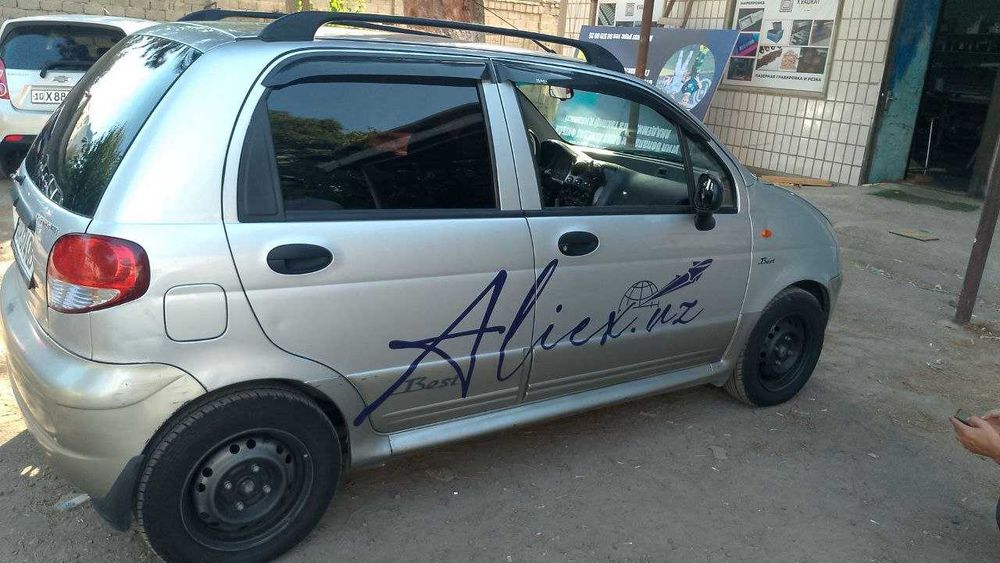Оклейка автомобилей | Брендирование авто | Наружная реклама