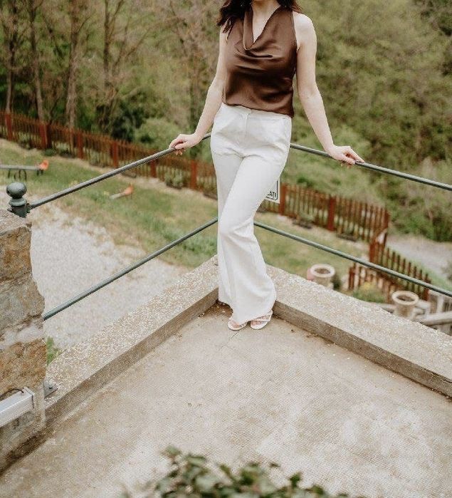 Costum Dolce alb damă elegant, mărimea M