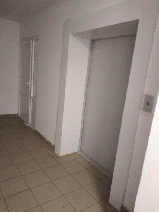 Продам 2х ком.кв. микр. аэропорт