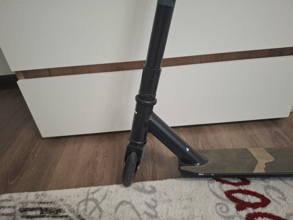 Продам самокат 1