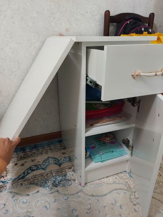 Писменный стол для школьников