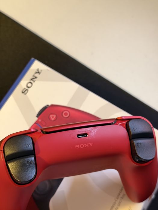 Controller maneta PS5, Volcanic Red