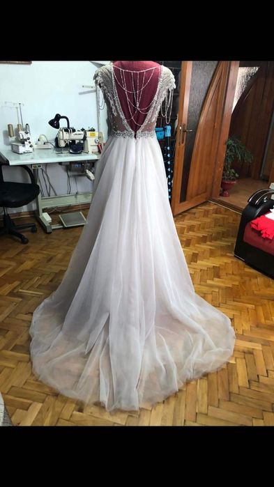 Rochie de mireasa marimea 38 Nava Bride