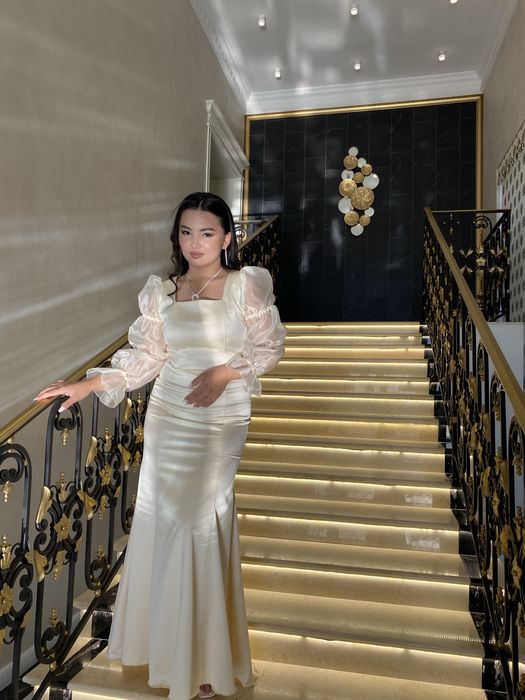 Вечернее платье