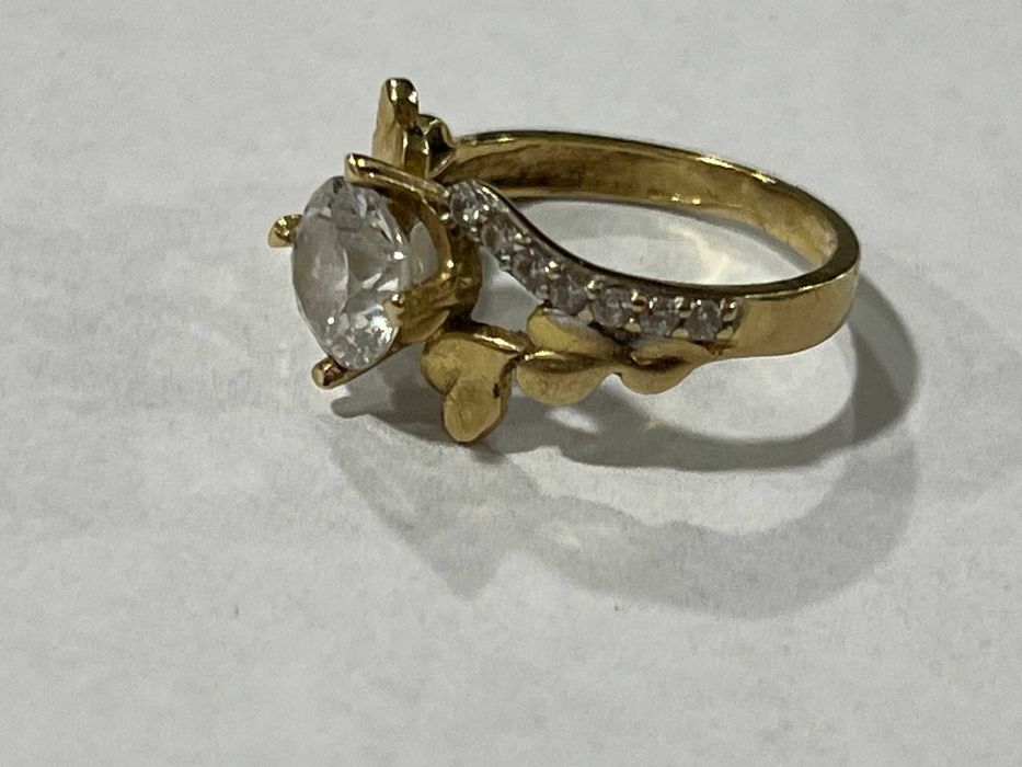 Златен пръстен 2.7гр