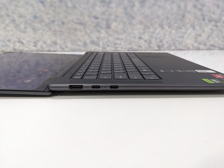 Lenovo slim pro  7