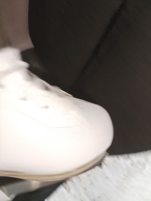 Кънки за фигурно пързаляне