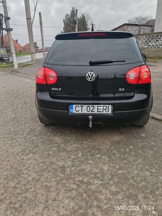 Volkswagen Golf V