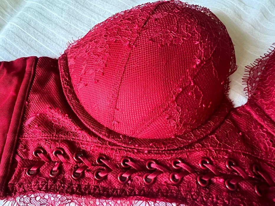 Автентични сутиени Victoria’s Secrets