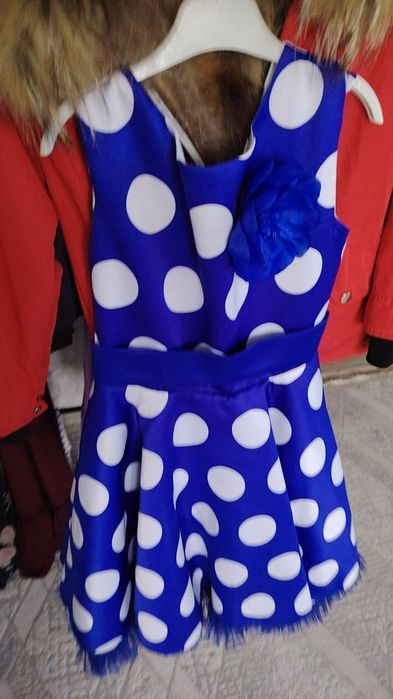 продам детские вещи до 8лет