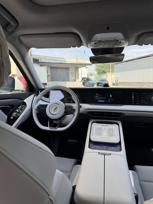 Перечислением, в кредит и за наличку Voyah free русифицированная от оф