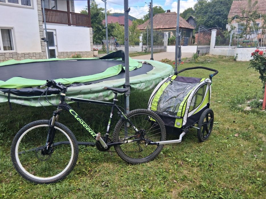 Vând cărucior pentru copii