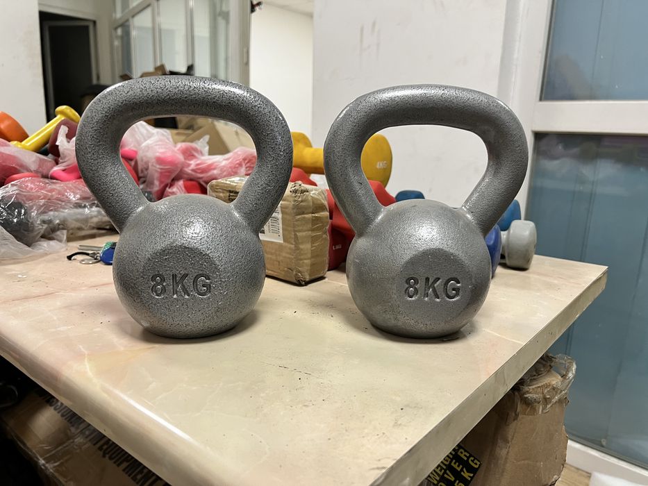 Gantere Kettlebell set 8 kg+8 kg=16 kg noi Germany otel, fier silver P