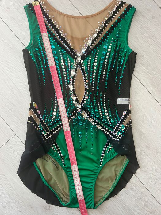 трико за гимнастика