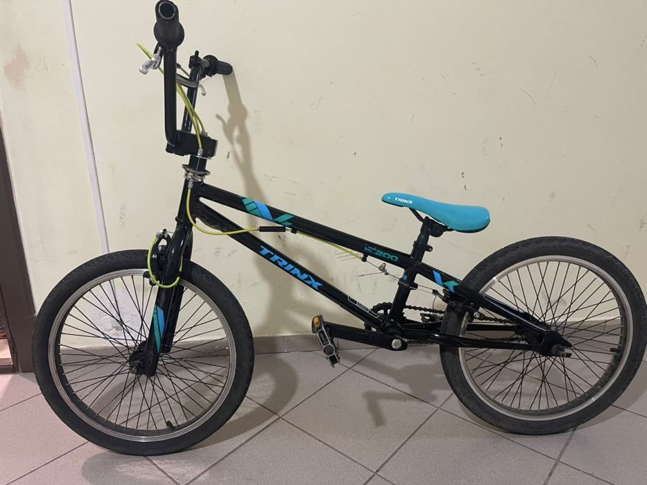 Продается велосипед BMX с тормозами