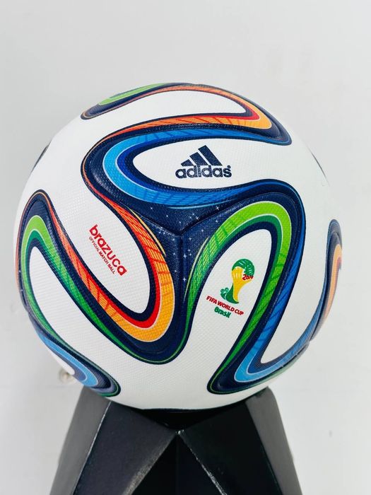 Футбольный мяч Futbol to'pi Molten Brazuka APL