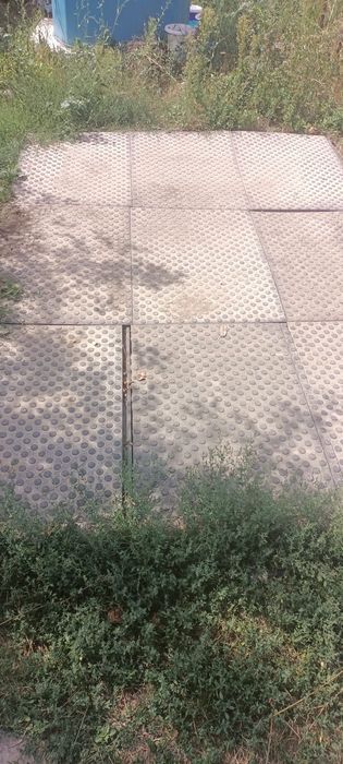 Placi din cauciuc antiderapant pt pardoseli exterioare/interioare