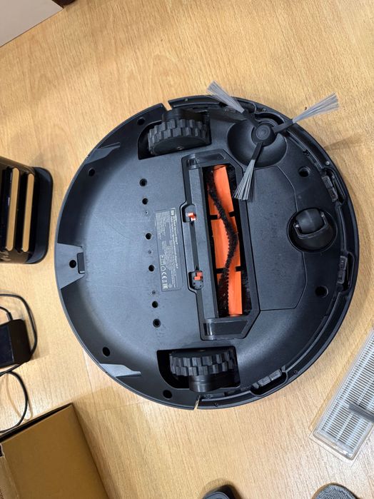 Xiaomi Mi Robot Vacuum-Mop P | Оригинален комплект | Отлично състояние