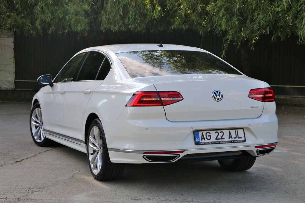 VOLKSWAGEN Passat 2017 — imagine 4