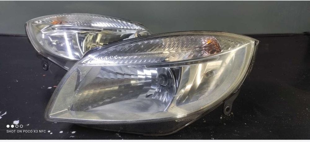 far stanga dreapta skoda fabia 2 HELLA european