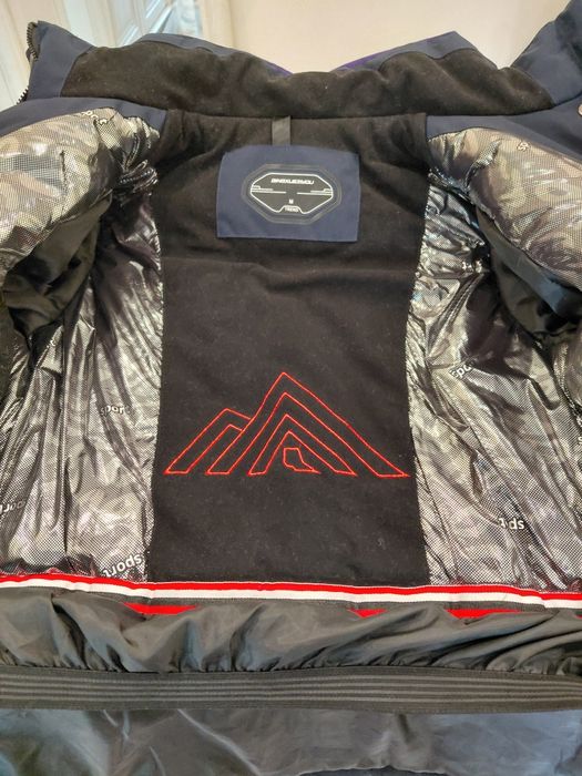 Продам горнолыжный костюм, размер М
